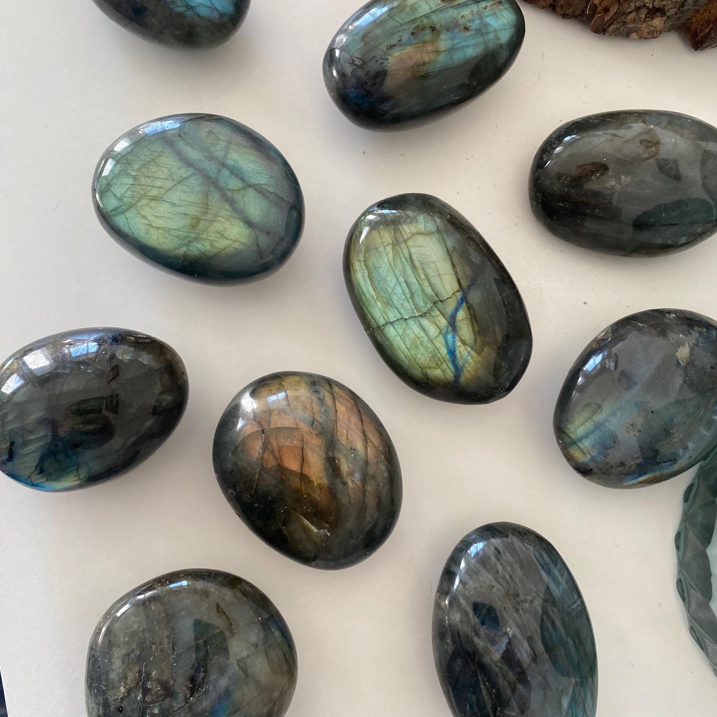 Labradorite Palmstone