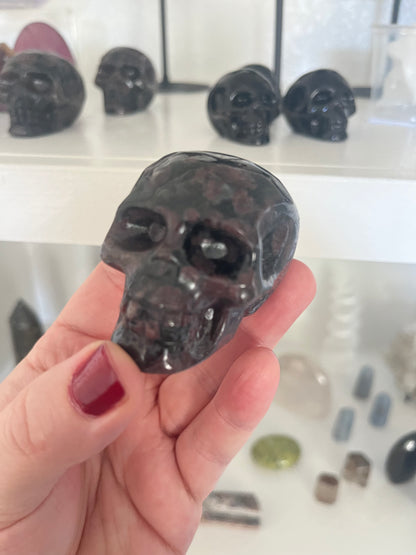 Garnet skull