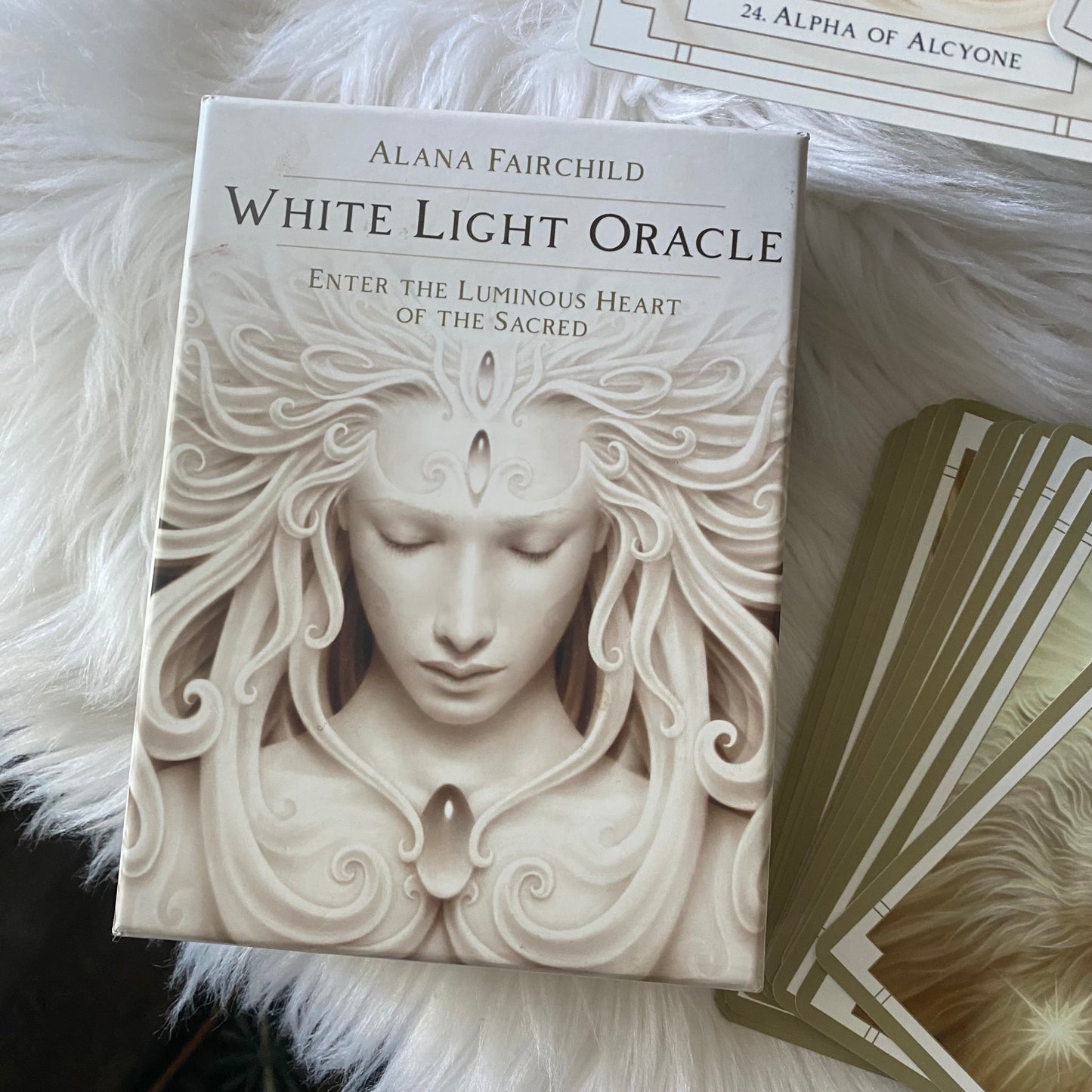 The White Light Oracle