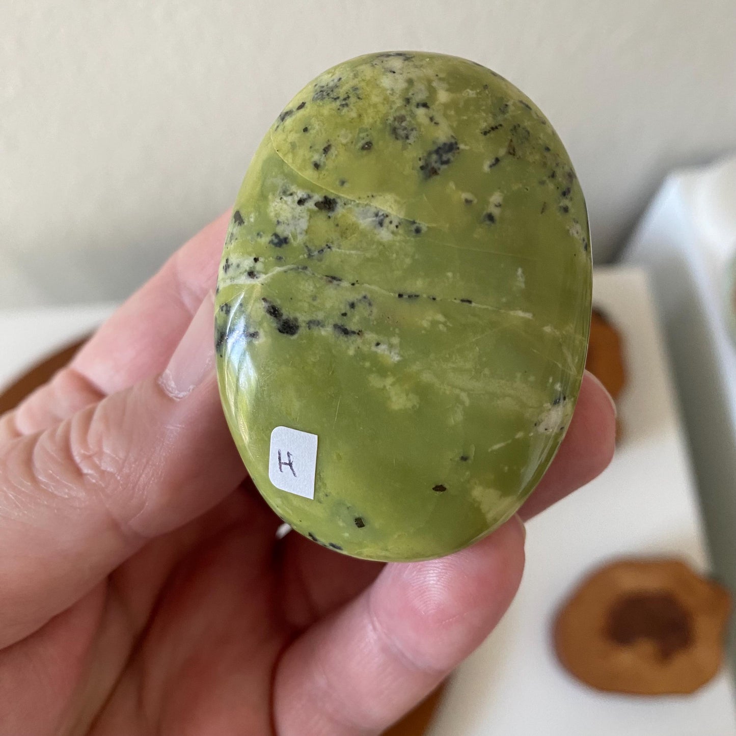Serpentine Palmstone