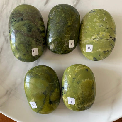 Serpentine Palmstone