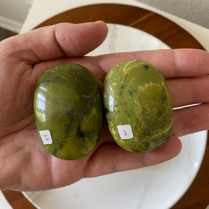 Serpentine Palmstone