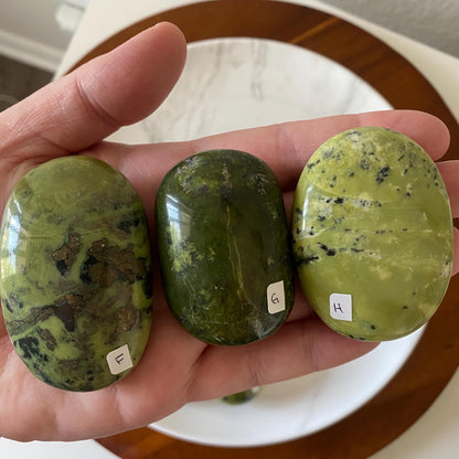 Serpentine Palmstone