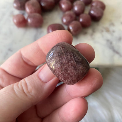 Strawberry Quartz Tumble