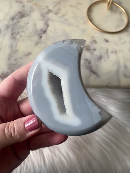 Druzy Agate Moon