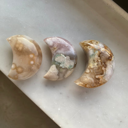 Flower Agate Moon